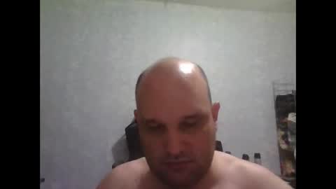 Snapshot of heavy_rebellxc chatting on 11/16/25, 05:02 Heavy Rebell online show from 11/16/25, 05:02