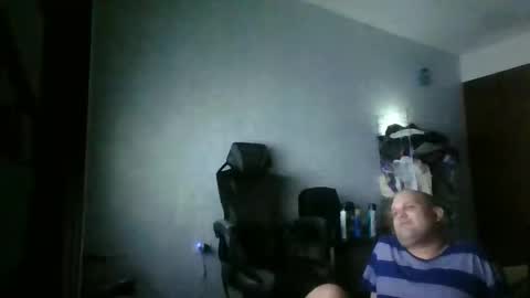 Snapshot of heavy_rebellxc chatting on 03/16/26, 05:24 Heavy Rebell online show from 03/16/26, 05:24