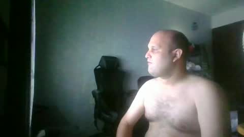 Snapshot of heavy_rebellxc chatting on 06/12/26, 07:29 Heavy Rebell online show from 06/12/26, 07:29