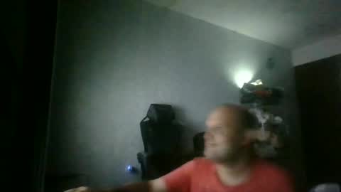 Snapshot of heavy_rebellxc chatting on 06/13/26, 06:33 Heavy Rebell online show from 06/13/26, 06:33