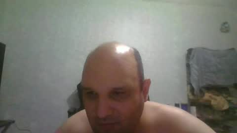 Snapshot of heavy_rebellxc chatting on 06/26/26, 07:02 Heavy Rebell online show from 06/26/26, 07:02