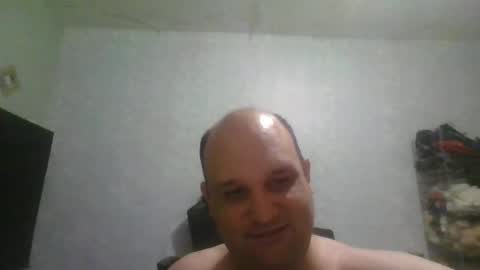 Snapshot of heavy_rebellxc chatting on 07/03/26, 07:04 Heavy Rebell online show from 07/03/26, 07:04