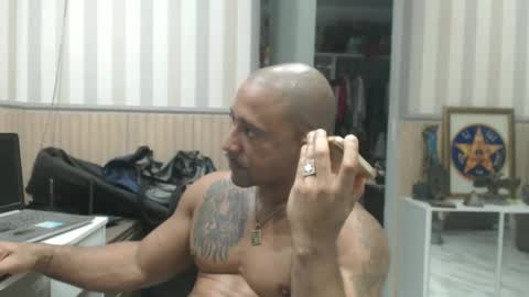 Snapshot of hebertgomes chatting on 01/12/25, 06:59 hebertgomes online show from 01/12/25, 06:59