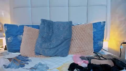 Keira Hecate online show from 10/07/25, 08:39