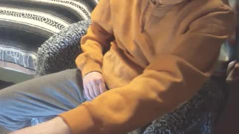 Snapshot of hecomesagain chatting on 11/17/25, 11:54 hecomesagain online show from 11/17/25, 11:54