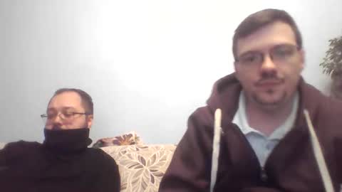 Snapshot of hedineko chatting on 01/16/26, 06:01 hedineko online show from 01/16/26, 06:01