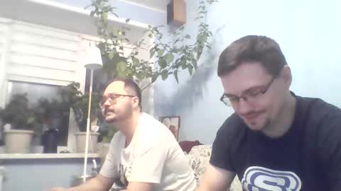 Snapshot of hedineko chatting on 03/13/26, 03:07 hedineko online show from 03/13/26, 03:07