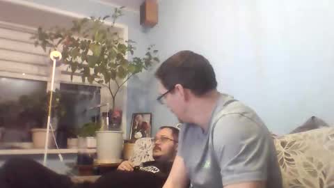 Snapshot of hedineko chatting on 04/04/26, 02:36 hedineko online show from 04/04/26, 02:36