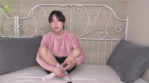 HEEJIN online show from 10/06/25, 03:42