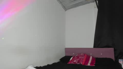 heellboy_ online show from 05/05/26, 07:16