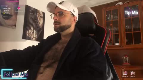 Fran online show from 11/11/25, 08:03