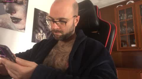 Snapshot of heels4funn chatting on 12/20/25, 02:24 Fran online show from 12/20/25, 02:24