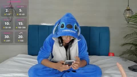 heidi_feuer online show from 10/31/25, 12:50