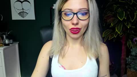 Heidi online show from 12/23/24, 07:38