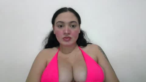 Snapshot of heidy_cherry chatting on 07/23/26, 07:17 heidy_cherry online show from 07/23/26, 07:17