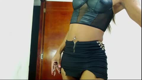 Snapshot of heidy_hotxxx chatting on 02/20/26, 11:49 heidy online show from 02/20/26, 11:49