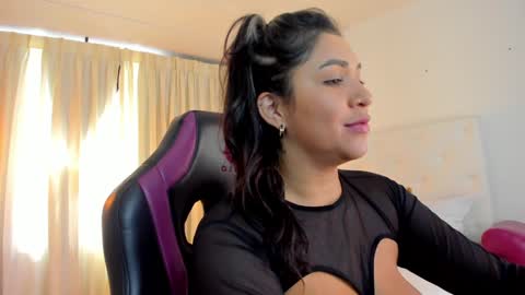              online show from 01/26/25, 05:23