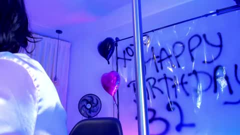              online show from 02/20/25, 12:30