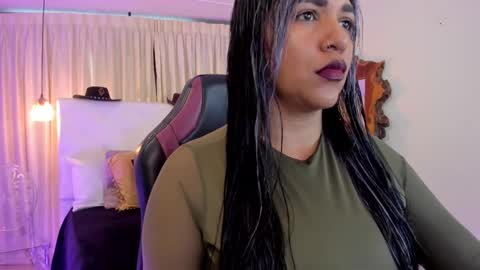              online show from 10/10/25, 04:50