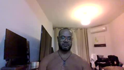 Snapshot of heistt chatting on 11/03/25, 11:26 Heist Stein online show from 11/03/25, 11:26
