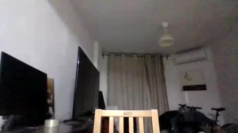 Snapshot of heistt chatting on 11/22/25, 12:53 Heist Stein online show from 11/22/25, 12:53