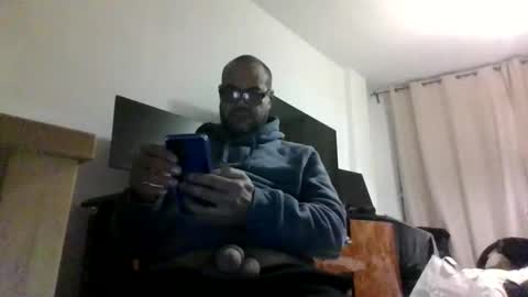 Snapshot of heistt chatting on 01/11/26, 12:15 Heist Stein online show from 01/11/26, 12:15