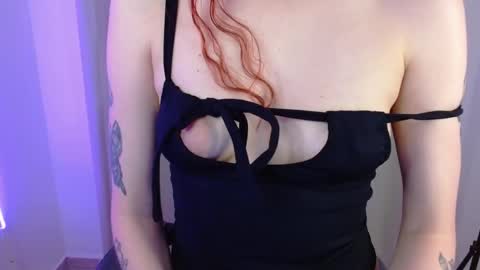 Snapshot of heizer_ chatting on 11/16/25, 12:05 ETHEREAL HEIZER online show from 11/16/25, 12:05