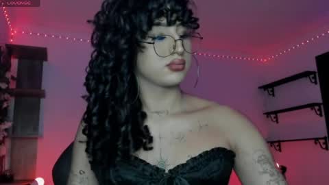 Snapshot of heka_prudence chatting on 04/18/26, 04:16 Heka Prudence online show from 04/18/26, 04:16