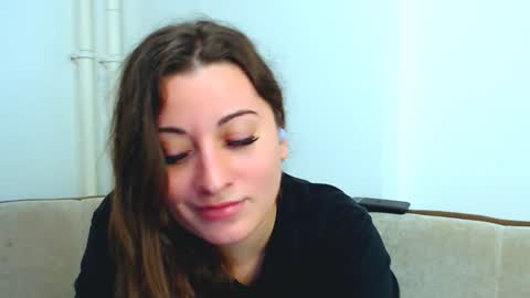 helen_adams_ online show from 12/24/24, 05:49