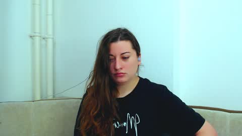 helen_adams_ online show from 01/07/25, 05:01