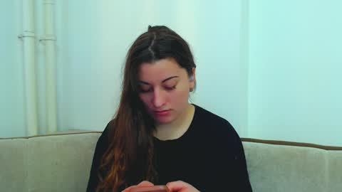 helen_adams_ online show from 01/20/25, 07:04