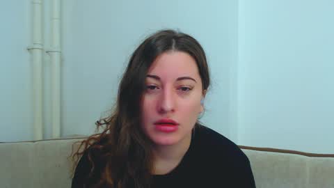 helen_adams_ online show from 02/05/25, 05:20