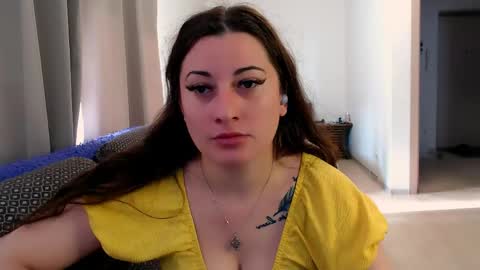 helen_adams_ online show from 06/09/26, 05:08