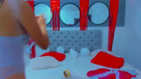 helen_curly online show from 02/12/25, 02:54