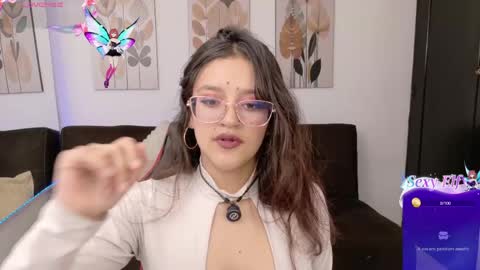 Snapshot of helen_diaz1 chatting on 06/05/26, 11:21 helen online show from 06/05/26, 11:21