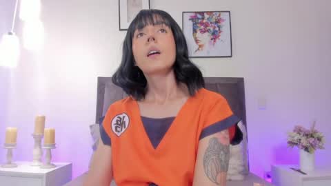 Helen  online show from 05/02/26, 01:05