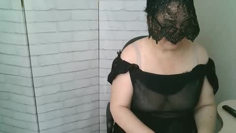 Snapshot of helen_xi chatting on 02/13/26, 07:15 Helen online show from 02/13/26, 07:15