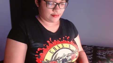 Snapshot of helena_grant chatting on 12/11/24, 03:26 Helena online show from 12/11/24, 03:26