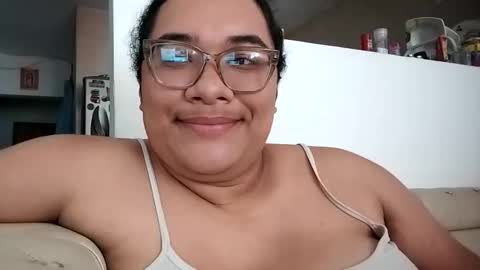 Snapshot of helena_grant chatting on 02/28/26, 07:04 Helena online show from 02/28/26, 07:04