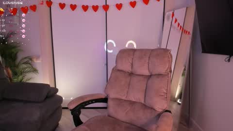 Snapshot of helena_lorente chatting on 02/26/26, 03:33 Helen online show from 02/26/26, 03:33