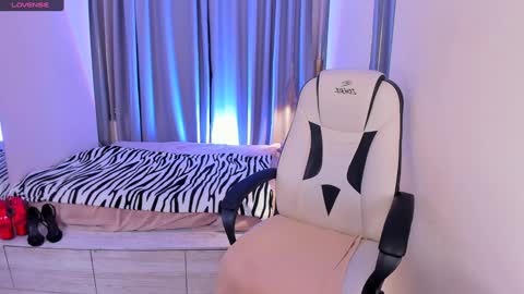 Helena online show from 12/08/24, 01:58