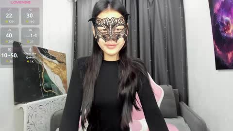 Hi I am Helen online show from 05/05/26, 02:19