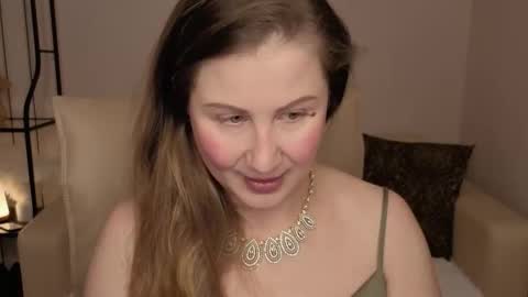 Helen online show from 11/06/25, 02:34