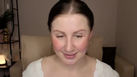 Snapshot of helens_lov chatting on 05/04/26, 09:05 Helen online show from 05/04/26, 09:05