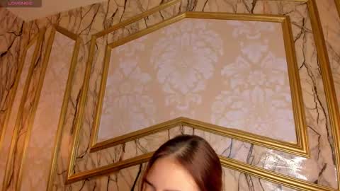 Snapshot of helenstanfordd chatting on 03/04/26, 12:33 Helen or Hells online show from 03/04/26, 12:33