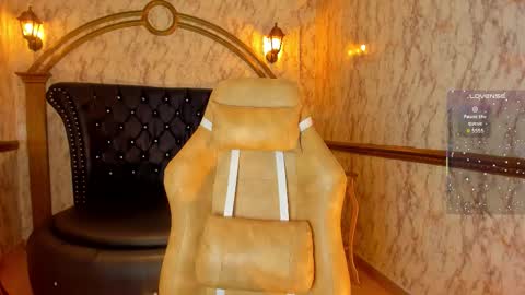 Snapshot of helenstanfordd chatting on 03/11/26, 12:22 Helen or Hells online show from 03/11/26, 12:22