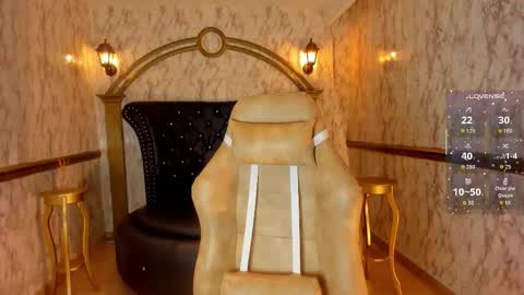 Snapshot of helenstanfordd chatting on 03/18/26, 02:31 Helen or Hells online show from 03/18/26, 02:31