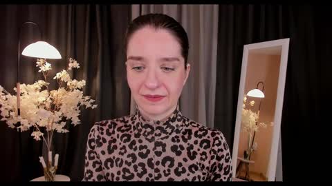 Snapshot of helentasty_ chatting on 02/08/25, 02:47 Helen online show from 02/08/25, 02:47