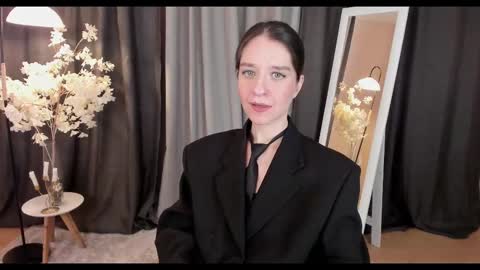 Snapshot of helentasty_ chatting on 02/26/25, 02:48 Helen online show from 02/26/25, 02:48