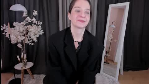 Snapshot of helentasty_ chatting on 03/12/25, 05:13 Helen online show from 03/12/25, 05:13